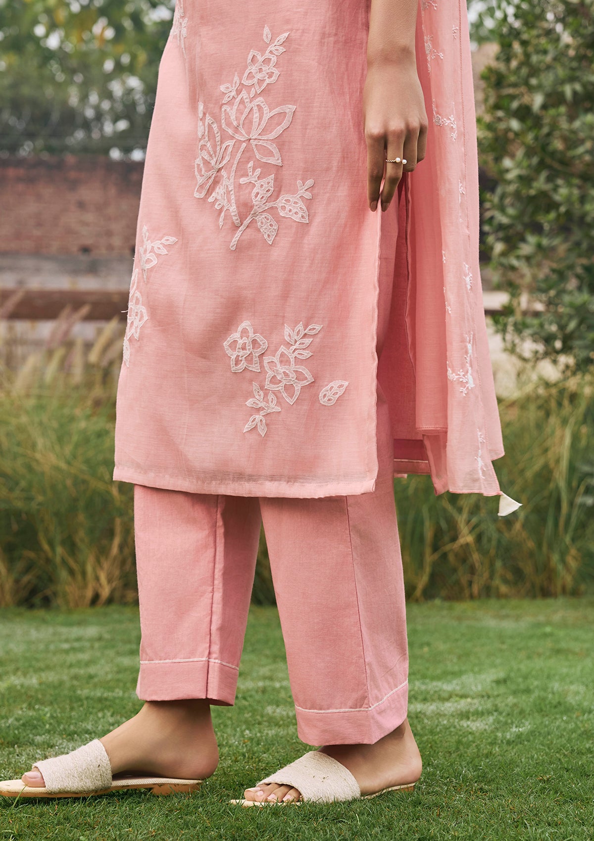 Tulip Floral Applique Kurta Set