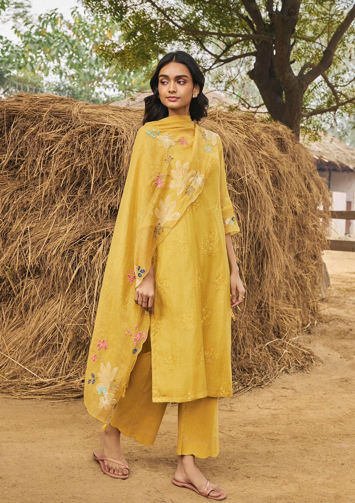 Daffodil Embroidered Kurta Set