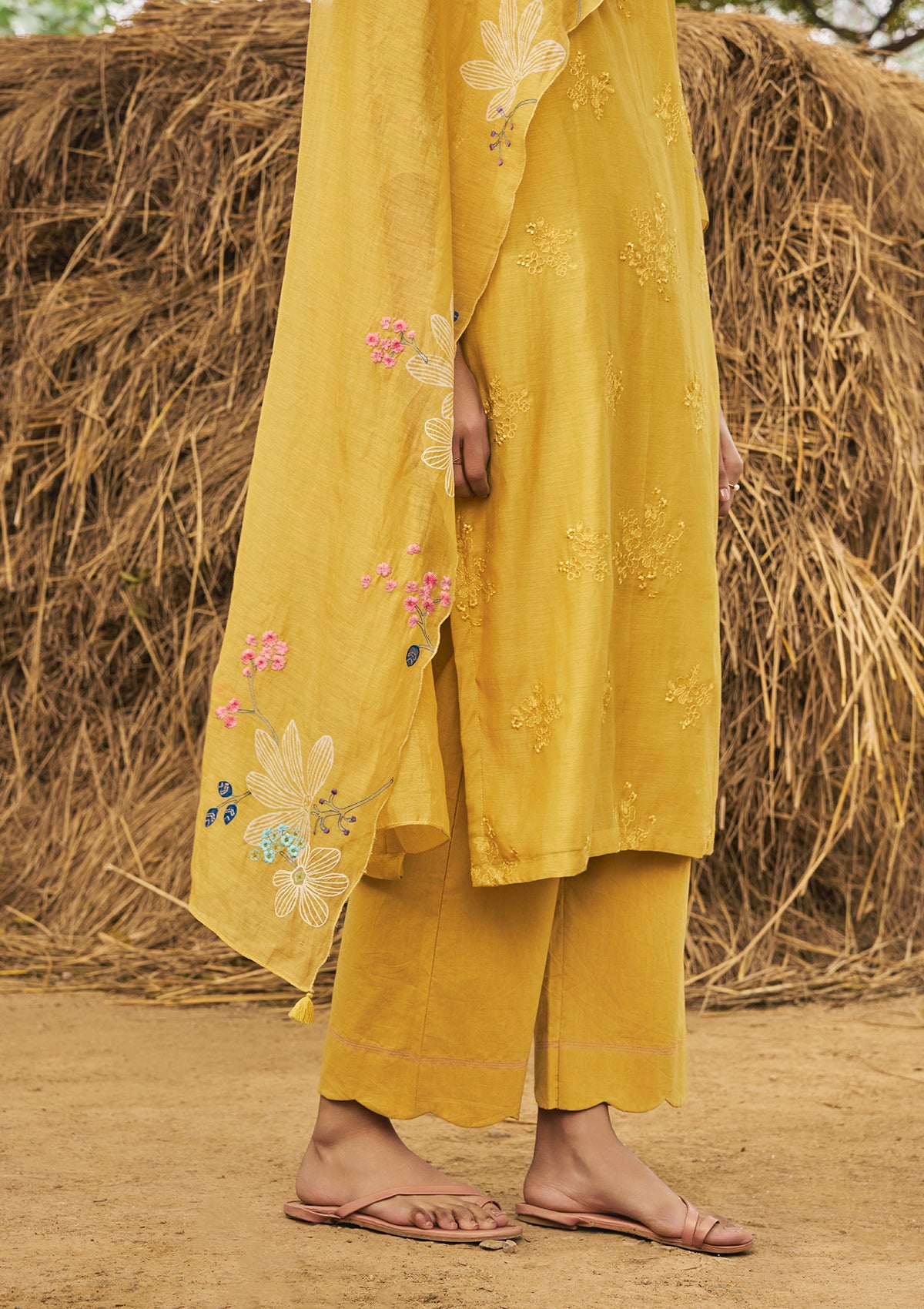 Daffodil Embroidered Kurta Set