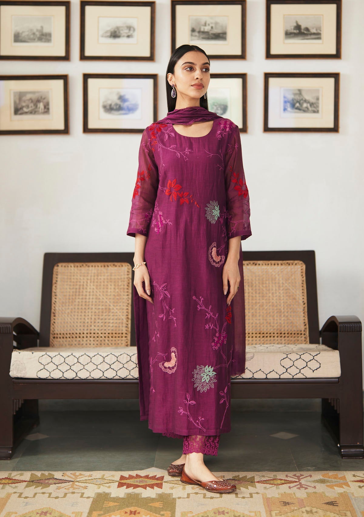 Amethyst Floral Embroidered Kurta Set