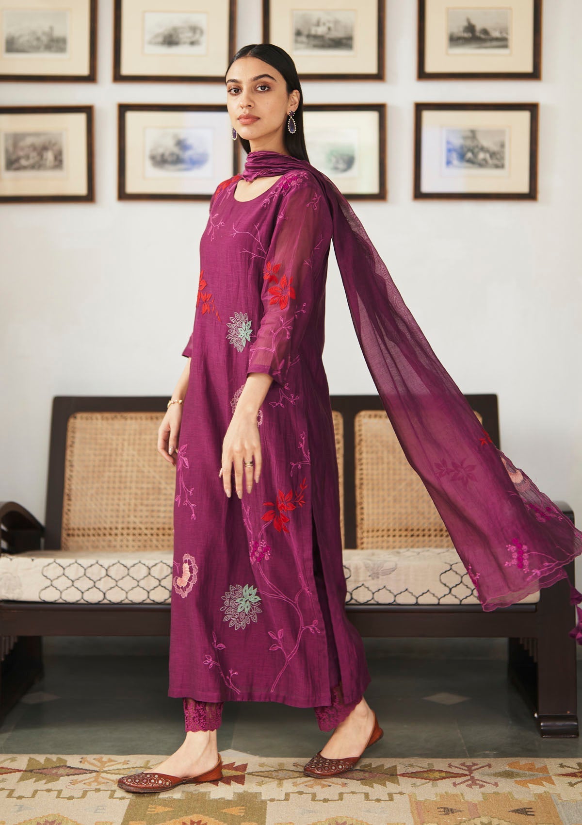 Amethyst Floral Embroidered Kurta Set