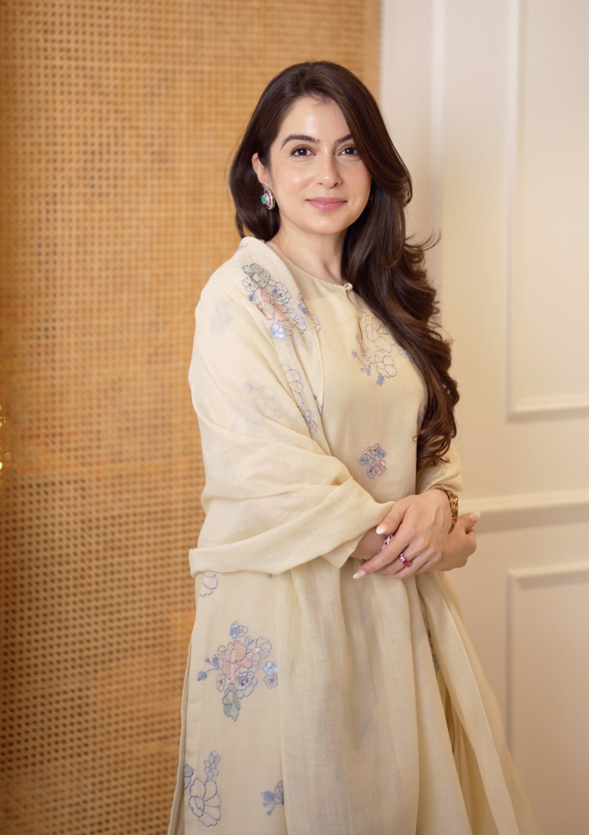 Ecru Floral Thread Embroidered Kurta Set