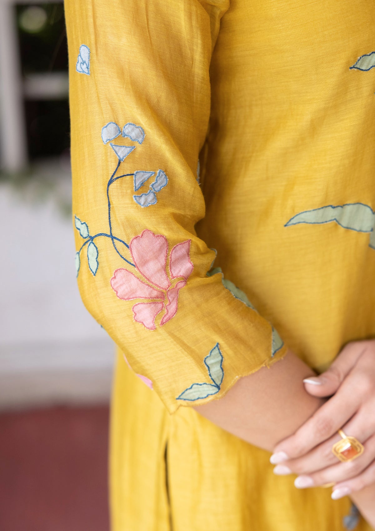 HONEYCOMB APPLIQUE KURTA SET