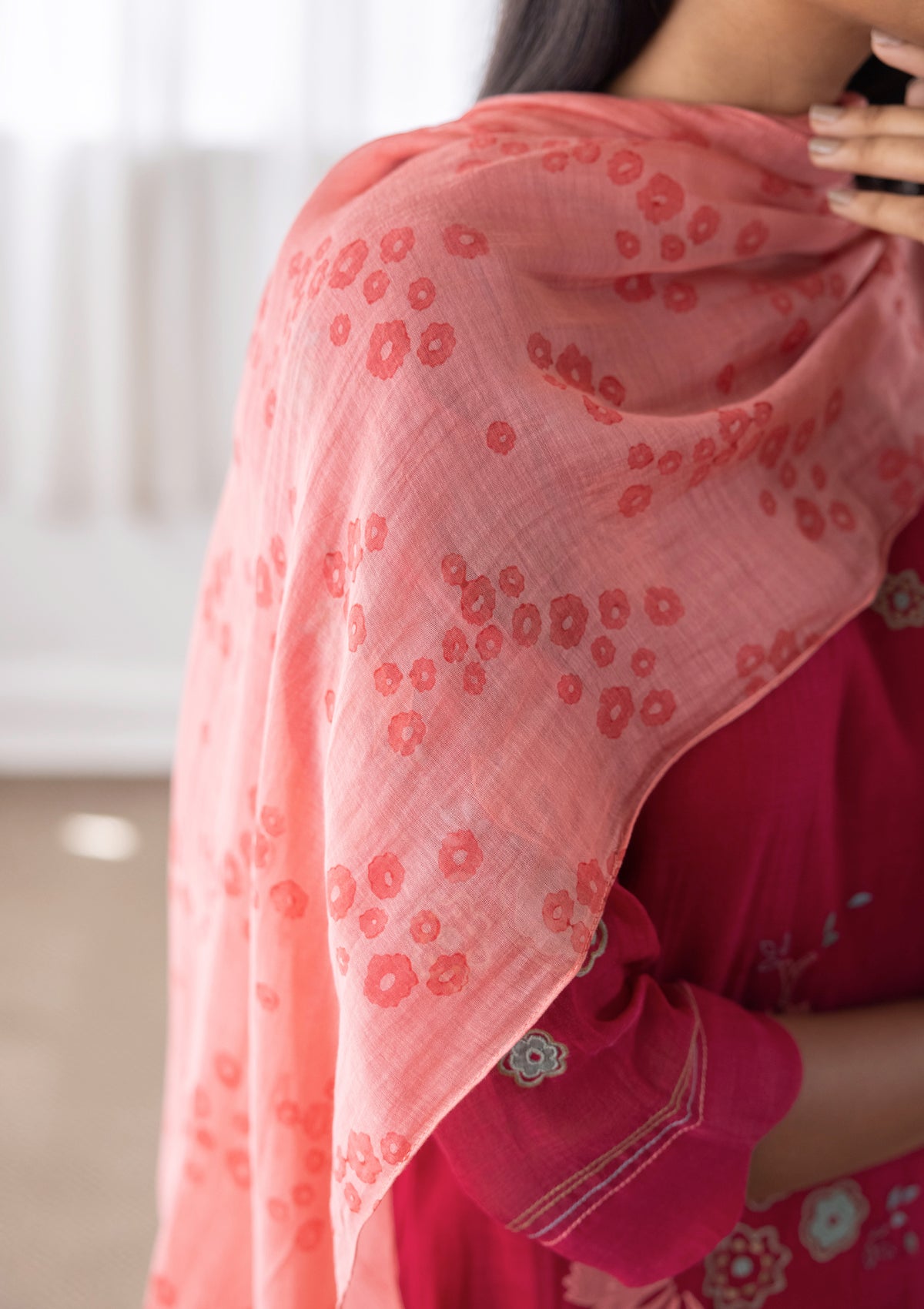 CAMELLIA APPLIQUE KURTA SET