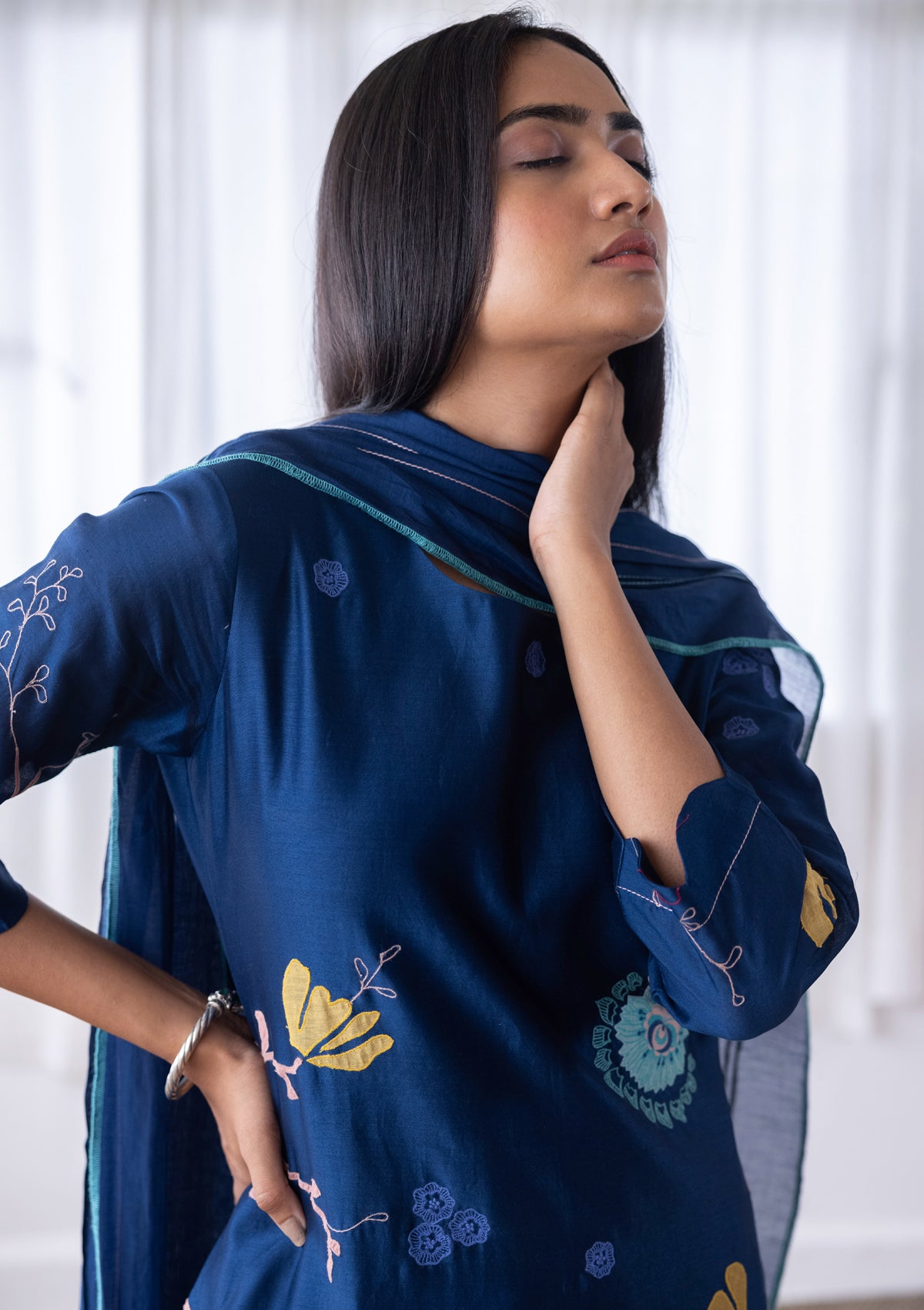 INK APPLIQUE KURTA SET