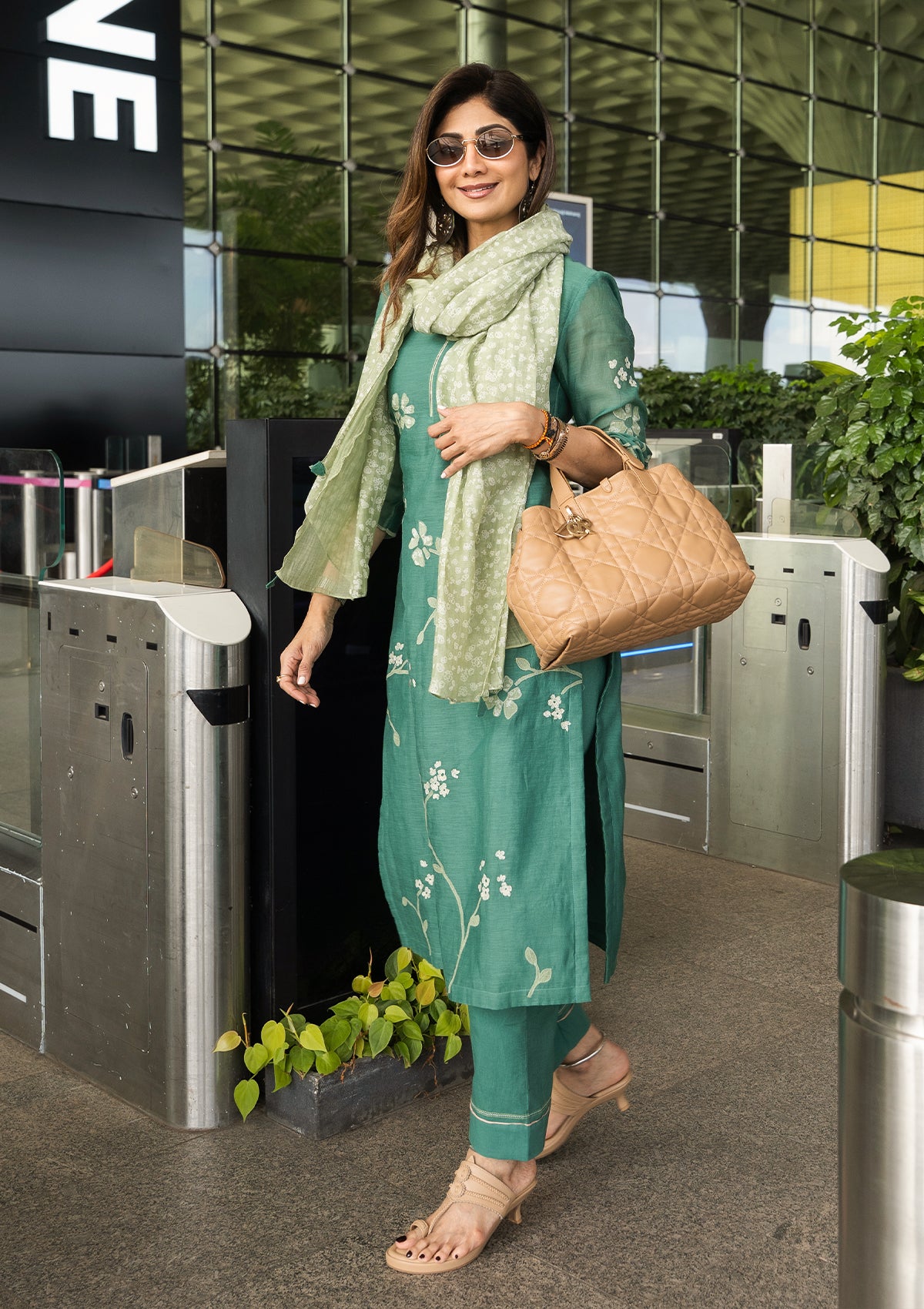 Jade Applique Kurta Set