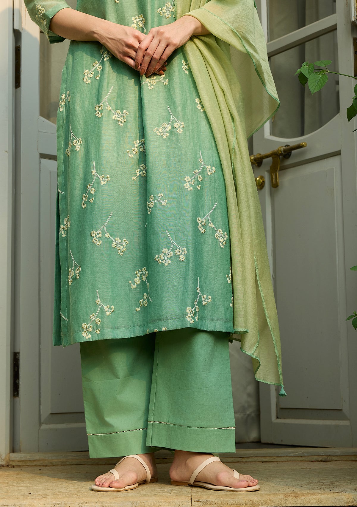 Verdant Floral Embroidered Kurta Set