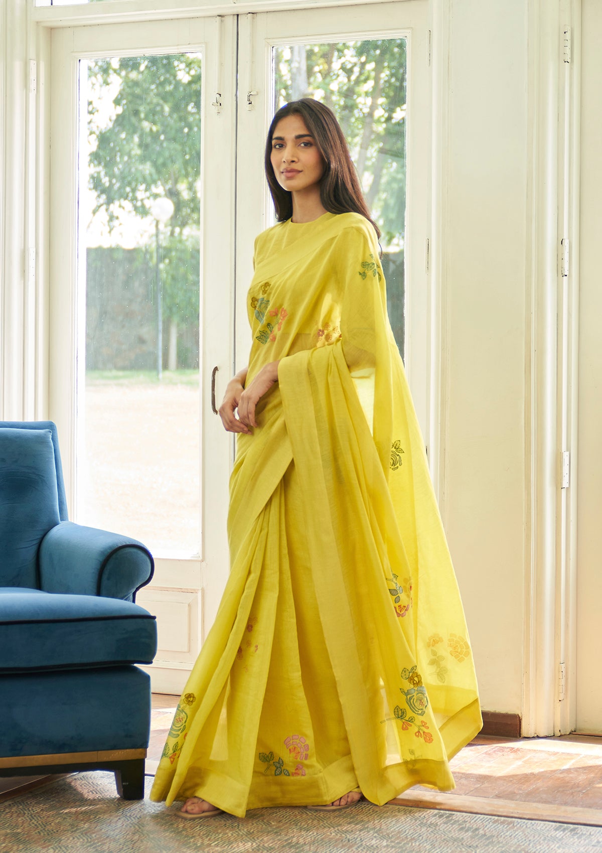 Daffodil Floral Applique Saree
