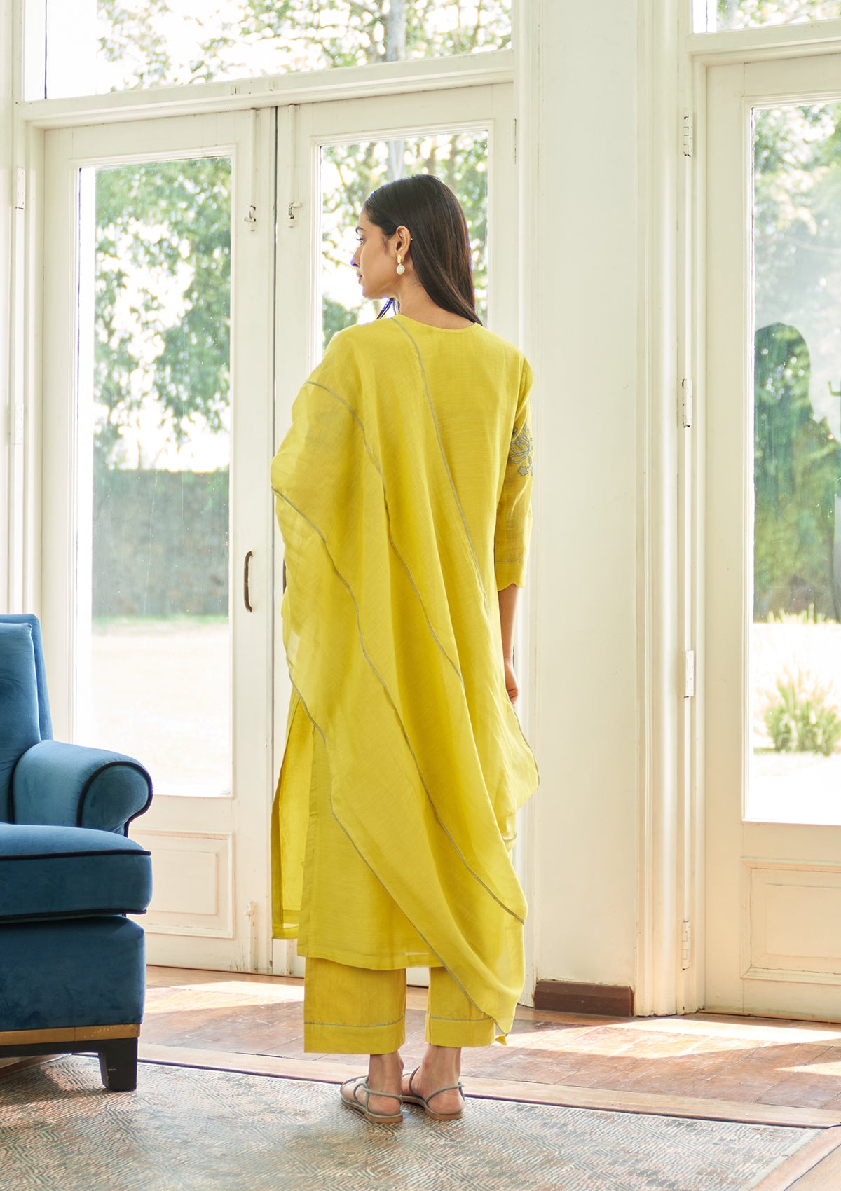 Daffodil Applique Floral Kurta Set