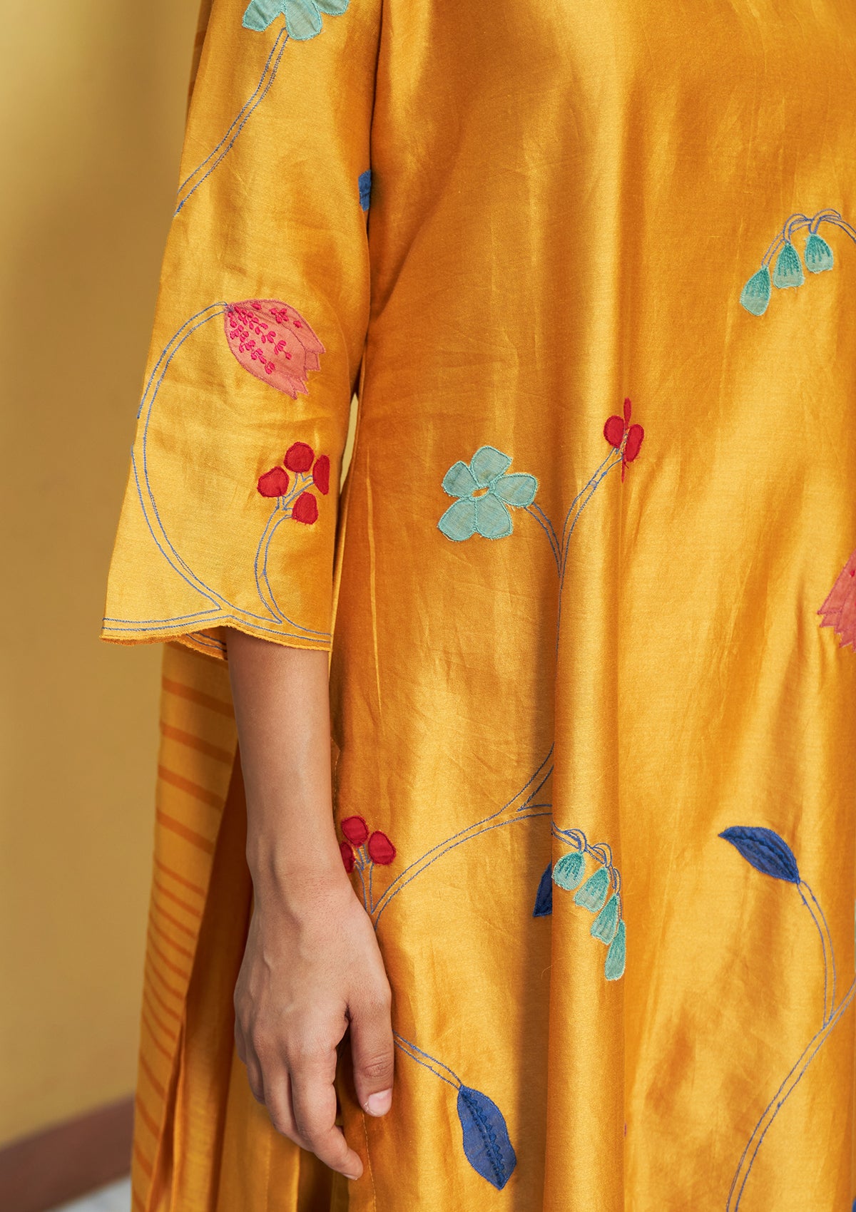 Amber Applique Kurta Set