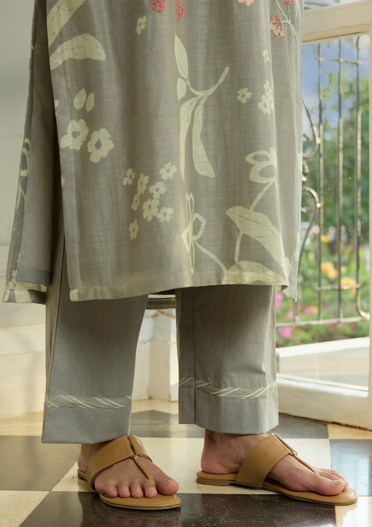 Slate Thread Embroidered Kurta Set