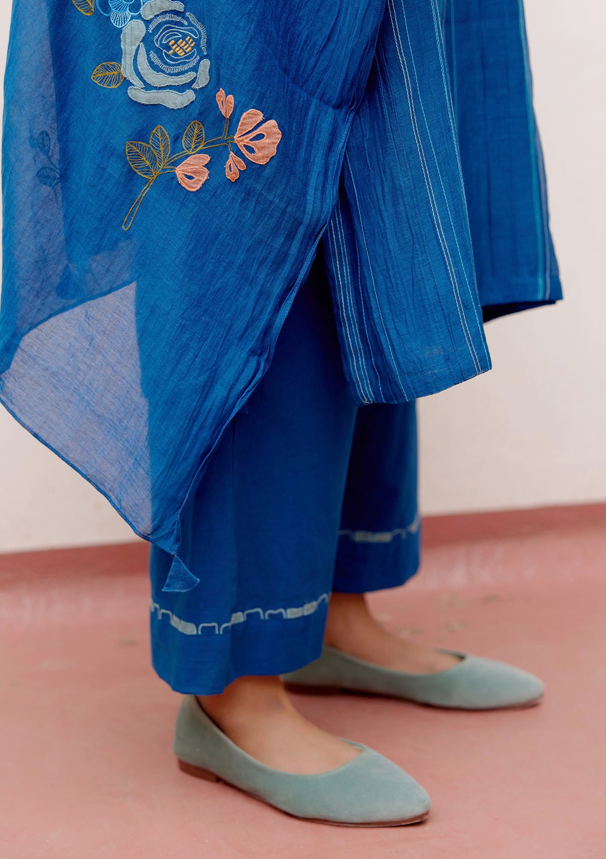 Sapphire Floral Kurta
