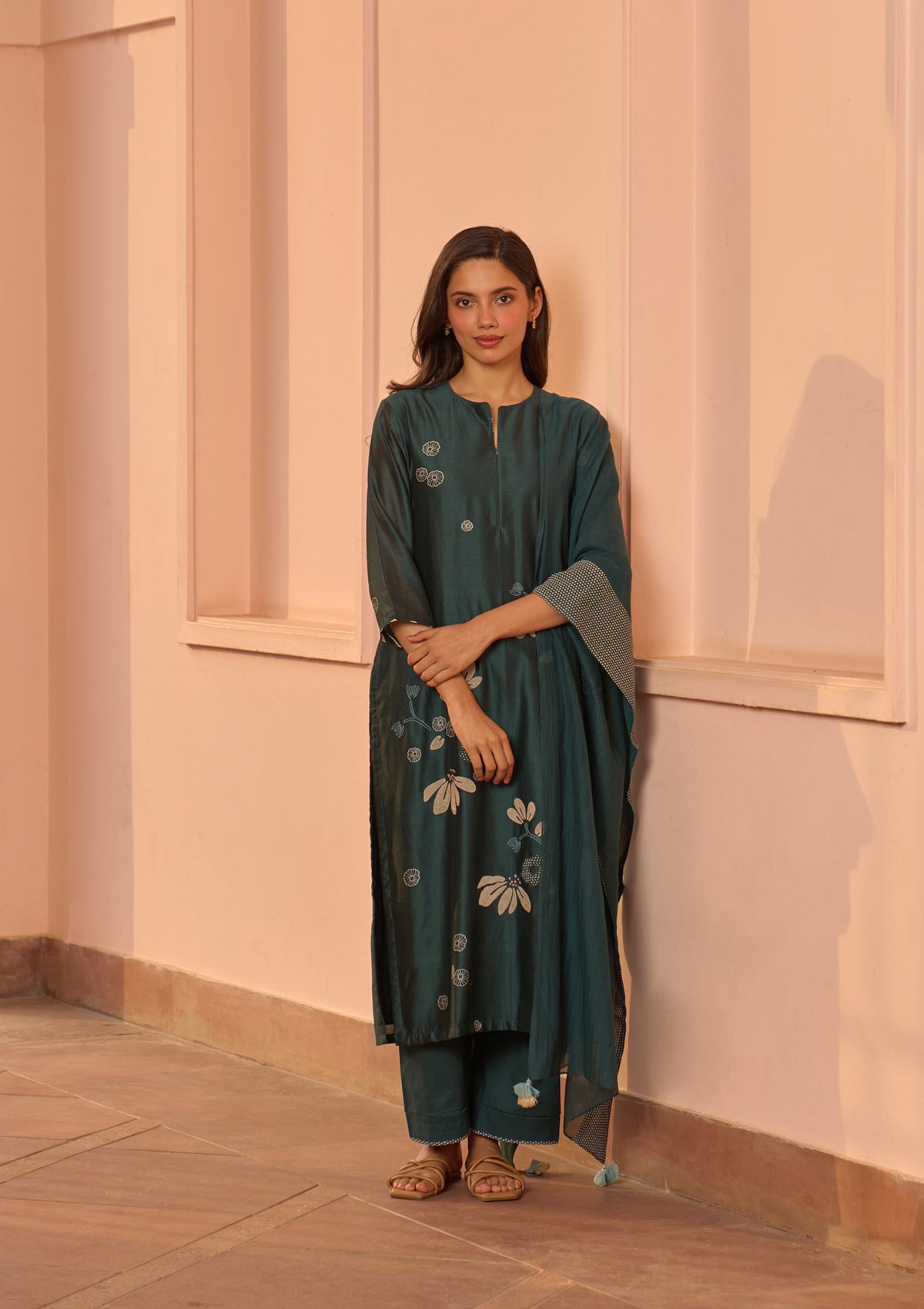 Jade Embroidered Kurta Set