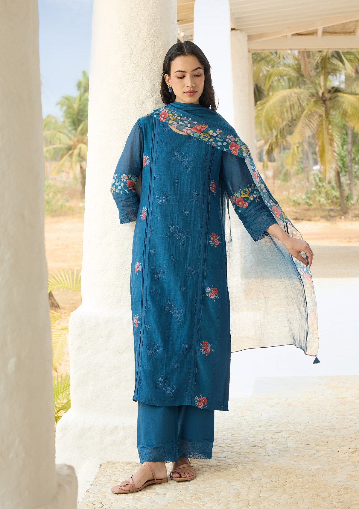 Sapphire Thread Embroidered Kurta Set