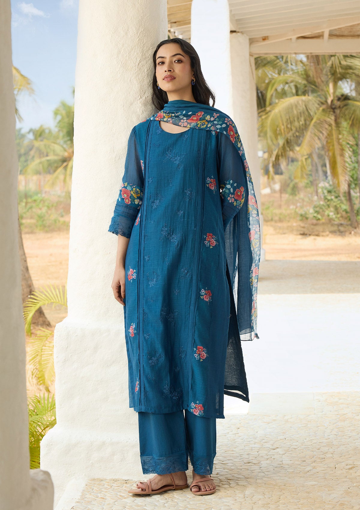 Sapphire Thread Embroidered Kurta Set