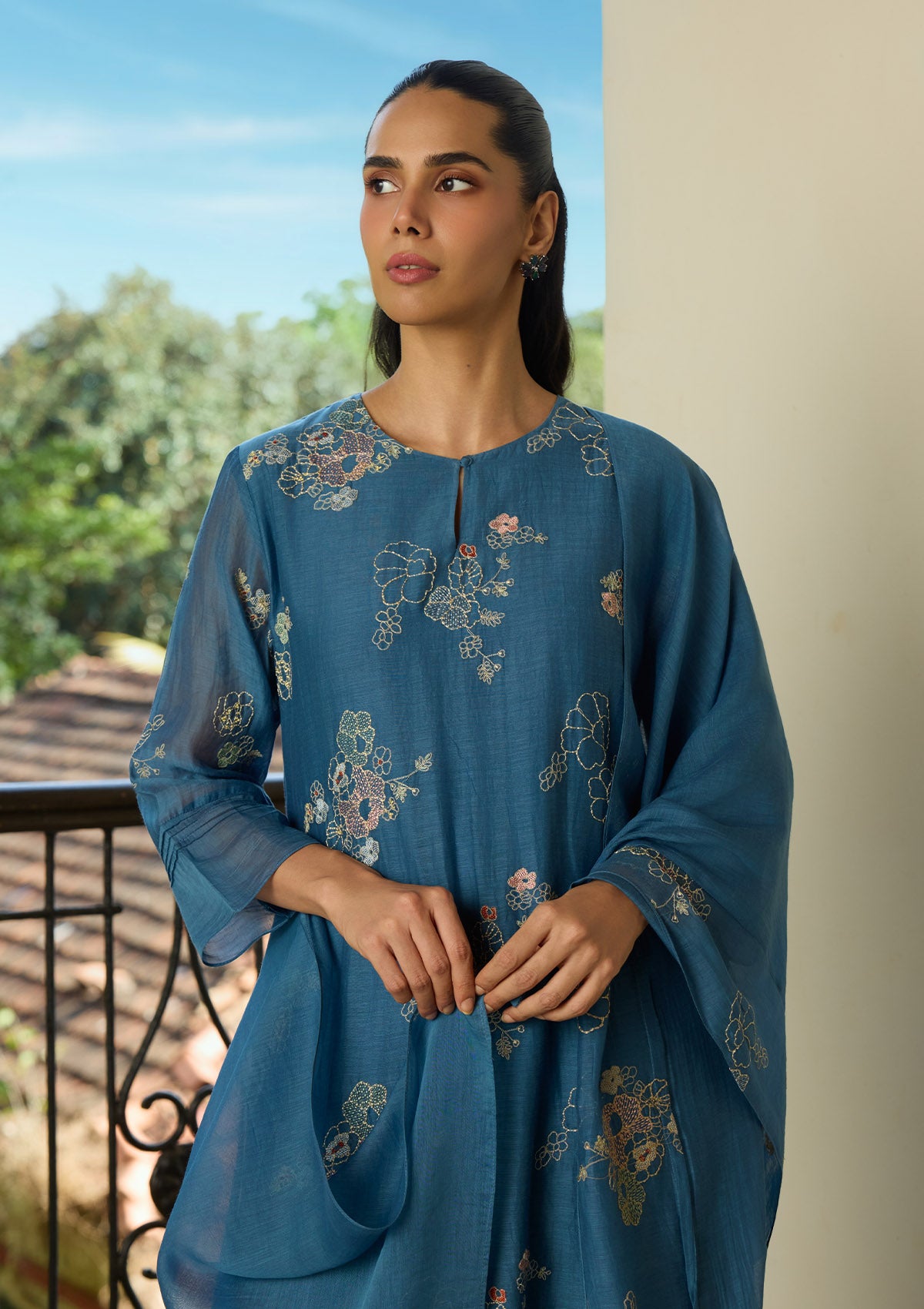 Indigo Thread Embroidered Kurta Set