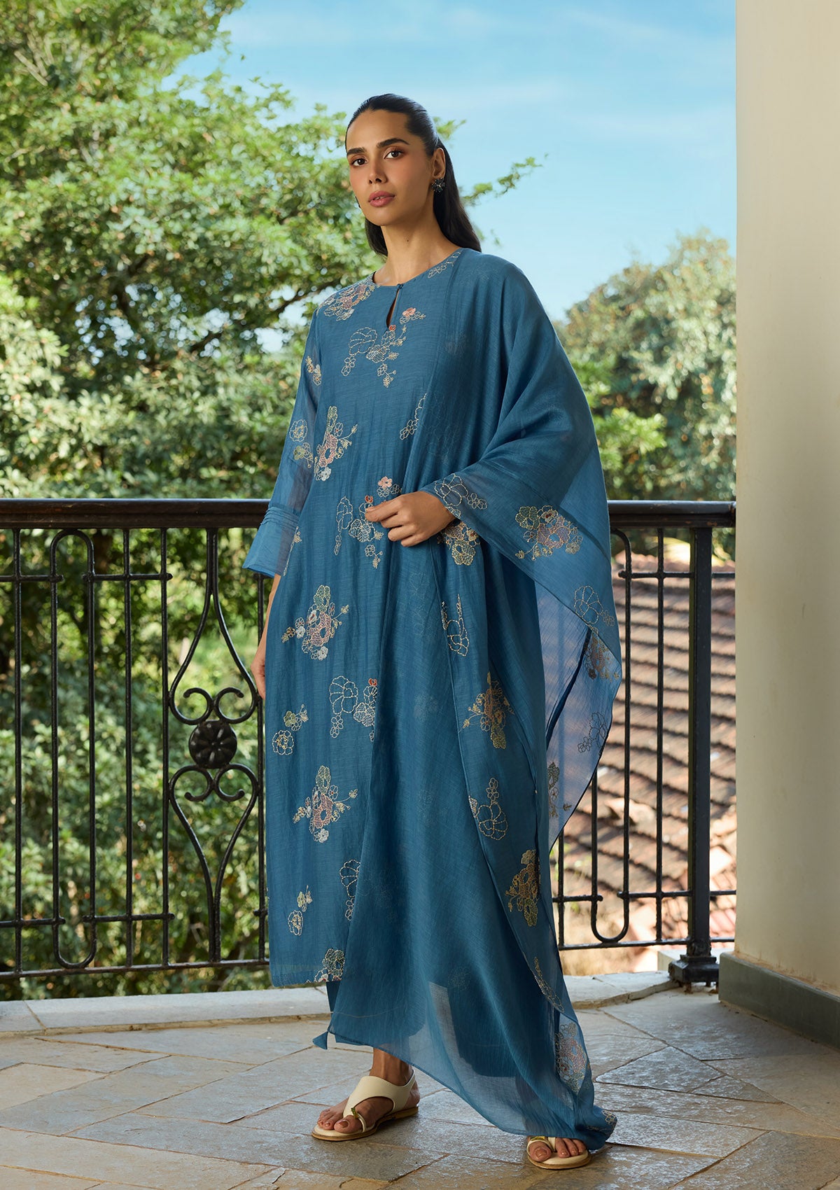 Indigo Thread Embroidered Kurta Set