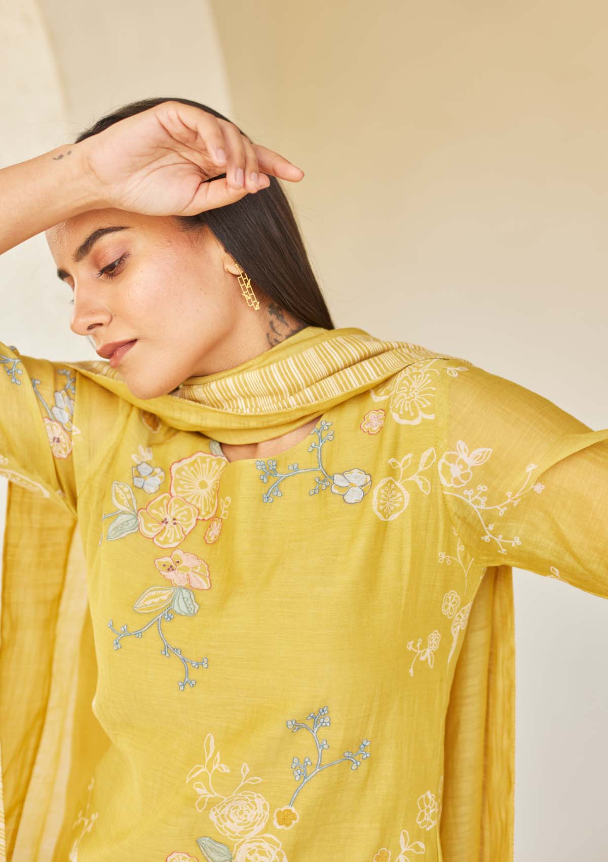 Rue Applique Kurta Set