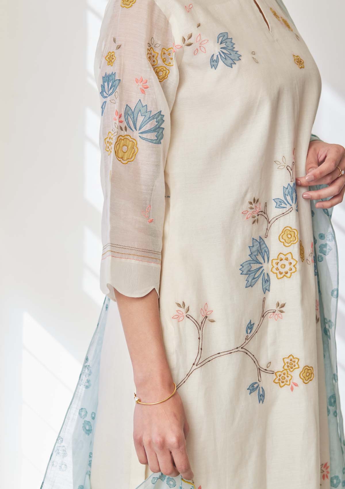 Pearl Applique Kurta Set