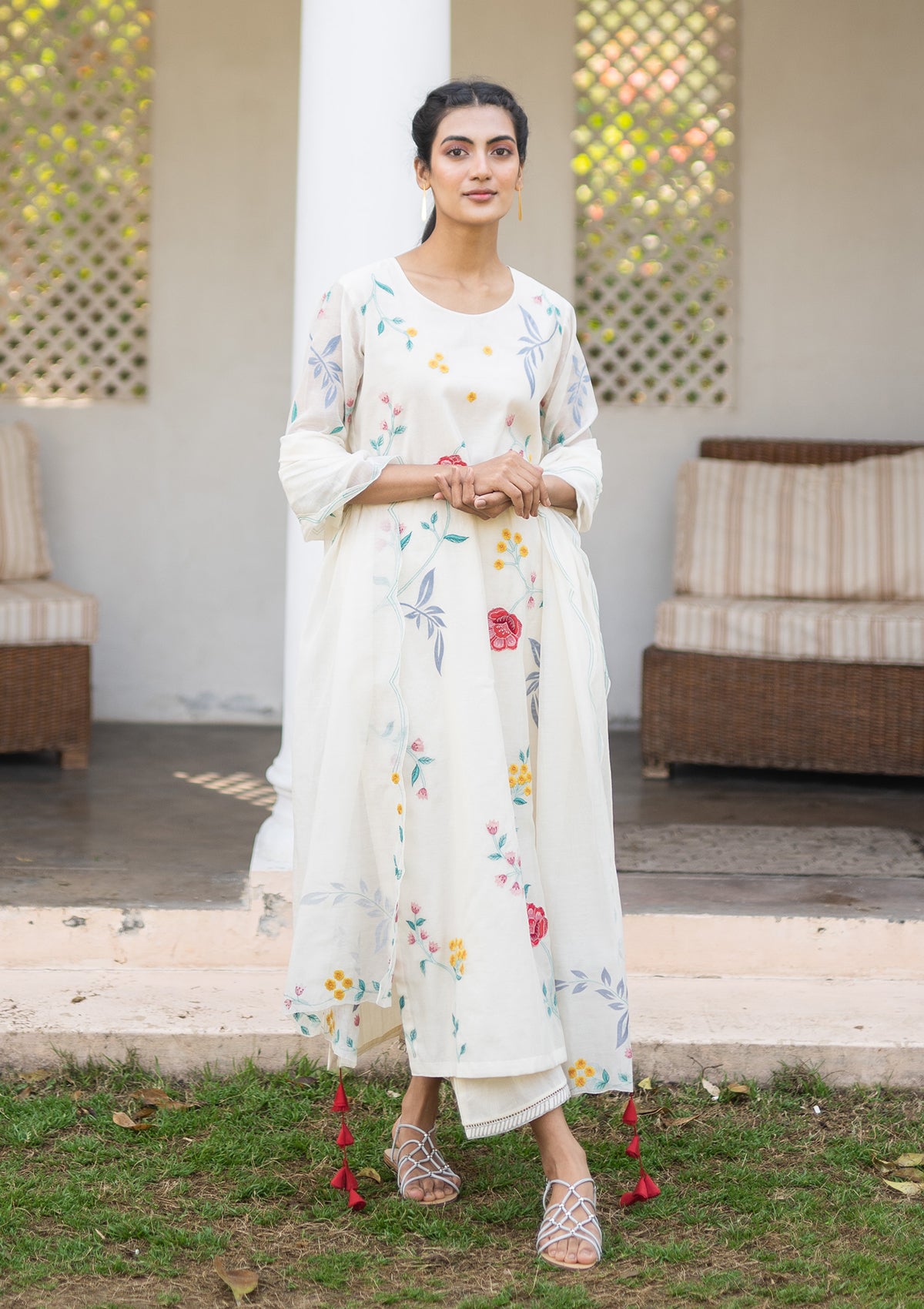 Pearl Applique Kurta Set