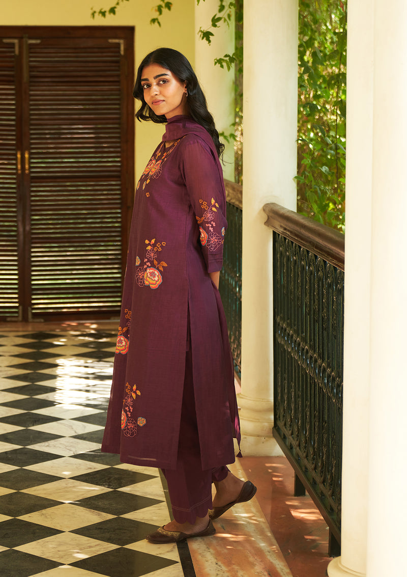 Amethyst Embroidered Kurta Set