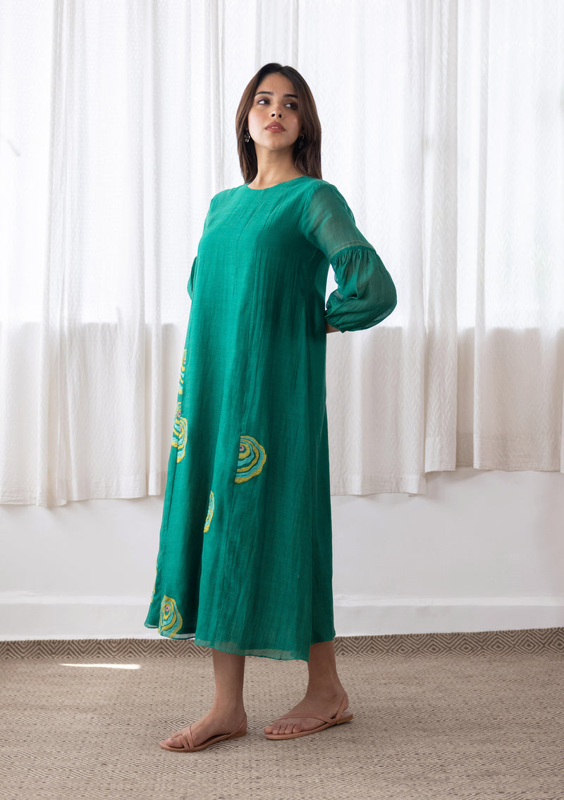 EMERALD APPLIQUE DRESS