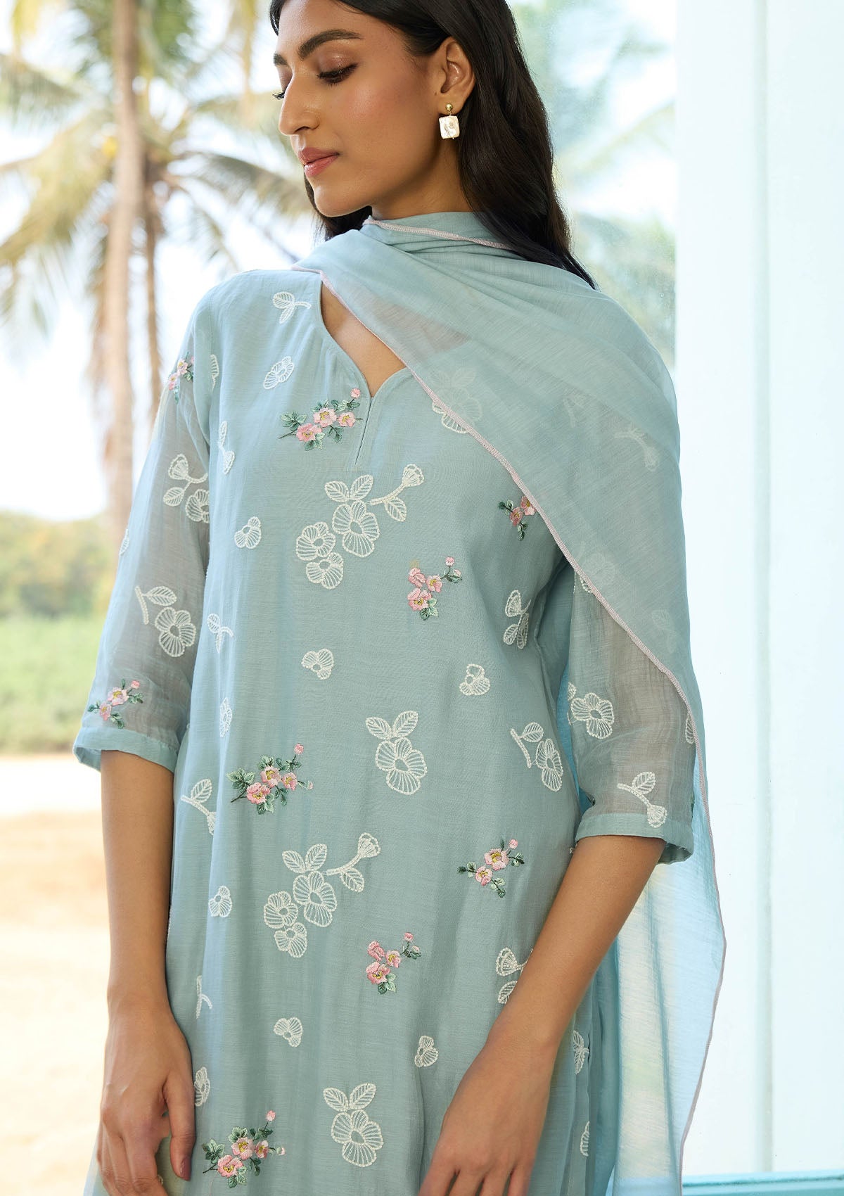Sky Thread Embroidered Kurta Set