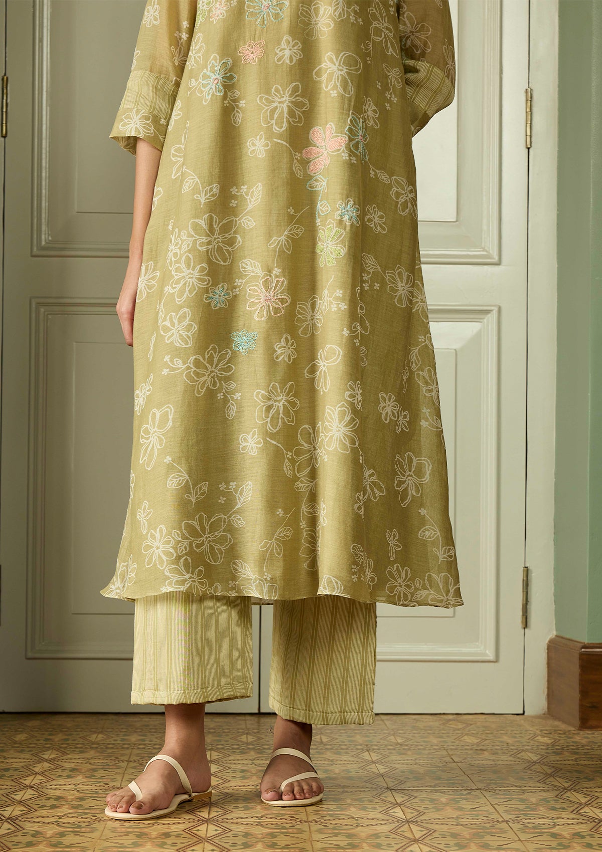 Meadow Thread Embroidered Co-ord Set