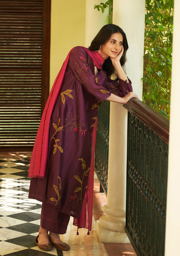 Amethyst Applique Kurta Set