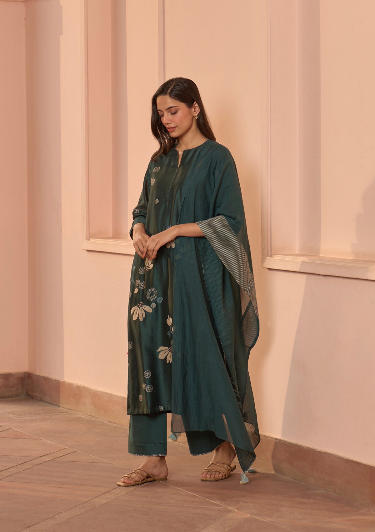 Jade Embroidered Kurta Set