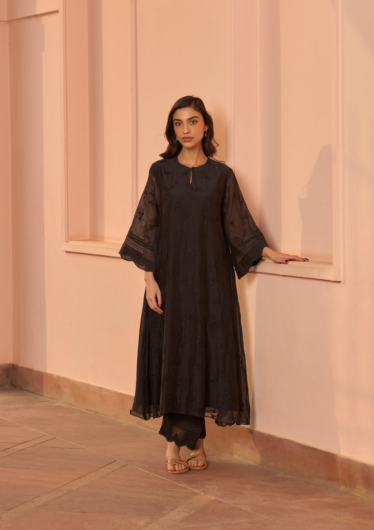 Noir Thread Embroidered Co-ord Set