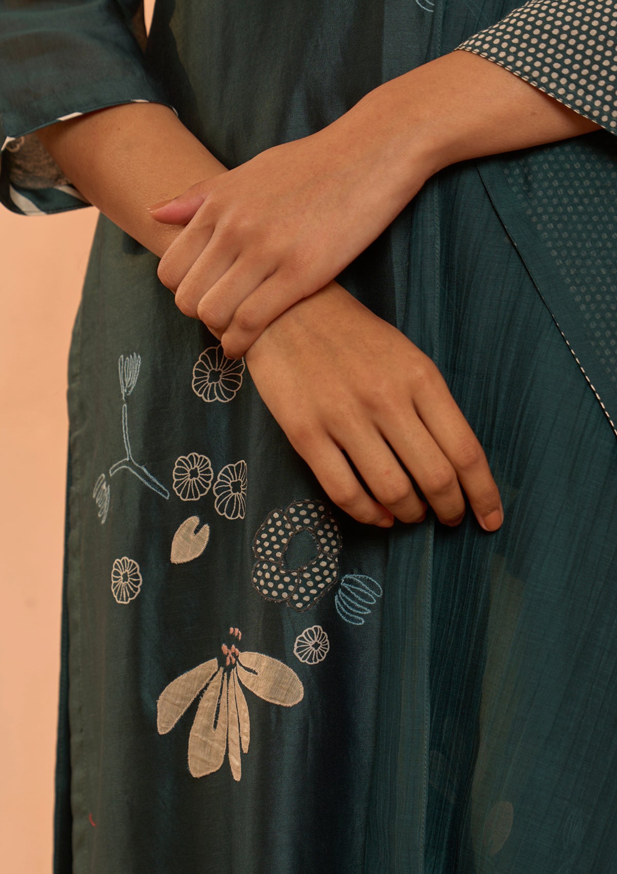 Jade Embroidered Kurta Set