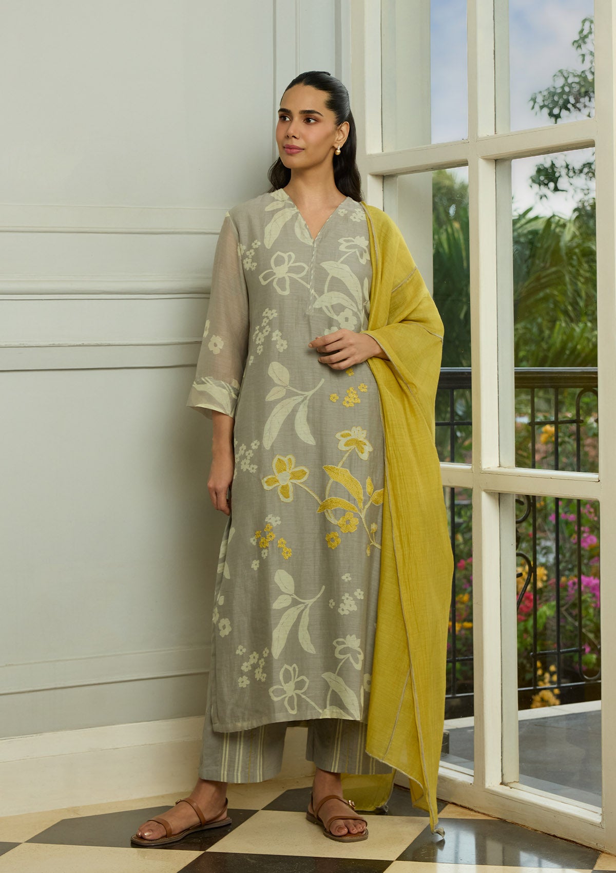 Slate Floral Embroidered Kurta Set