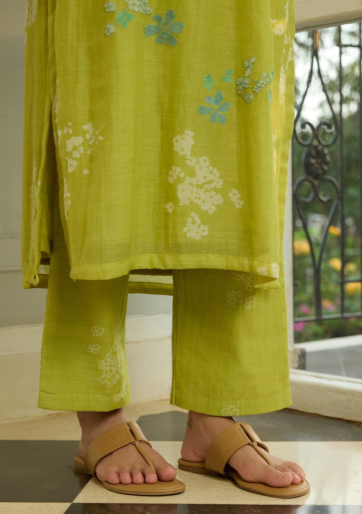 Lime Thread Embroidered Kurta Set