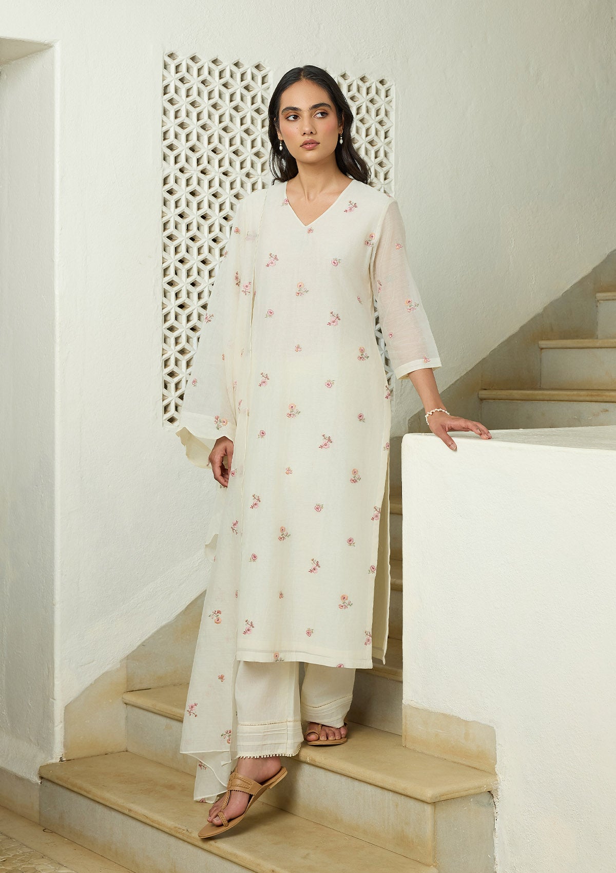 Ivory Floral Embroidered Kurta Set