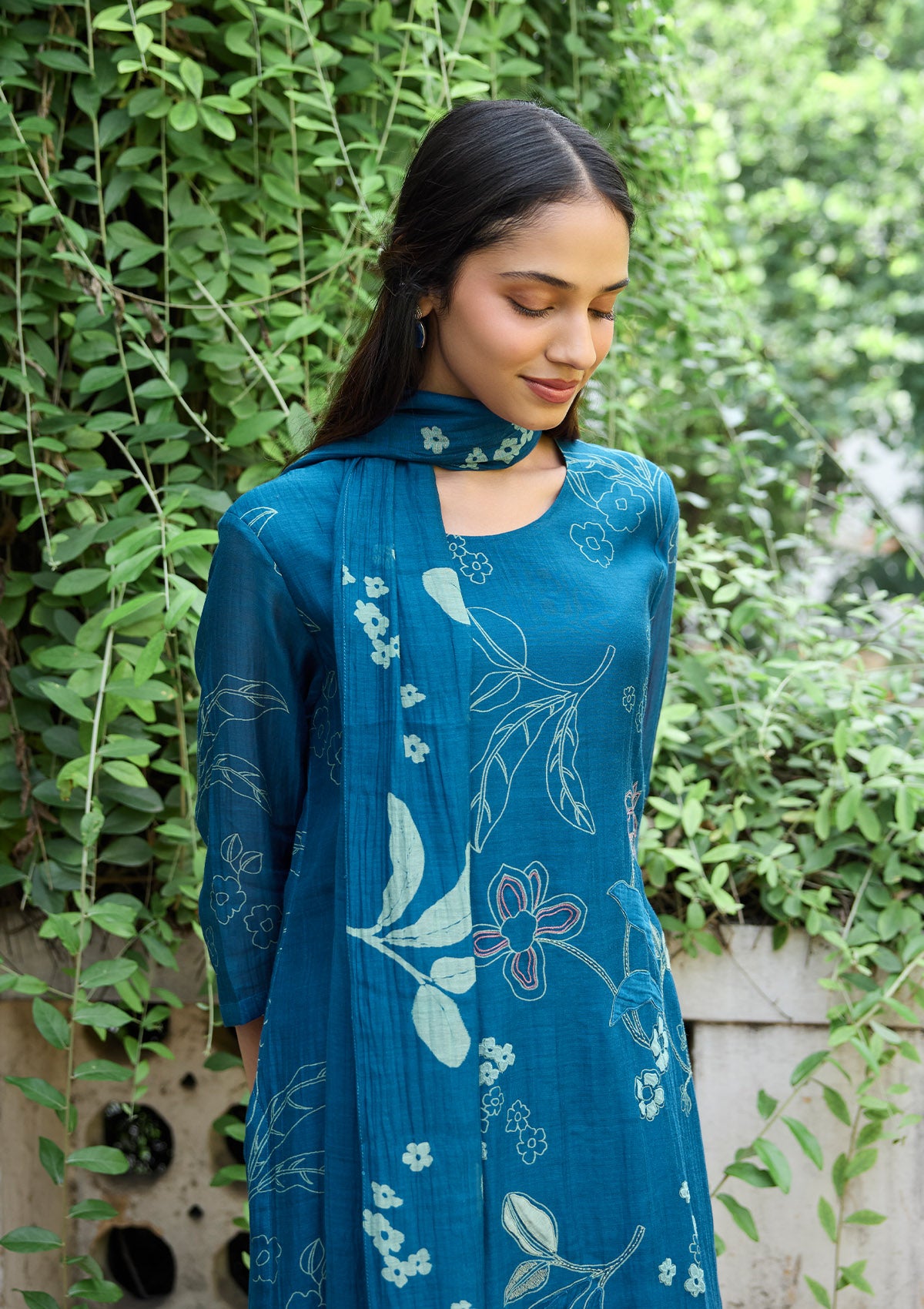 Indigo Thread Embroidered Kurta Set