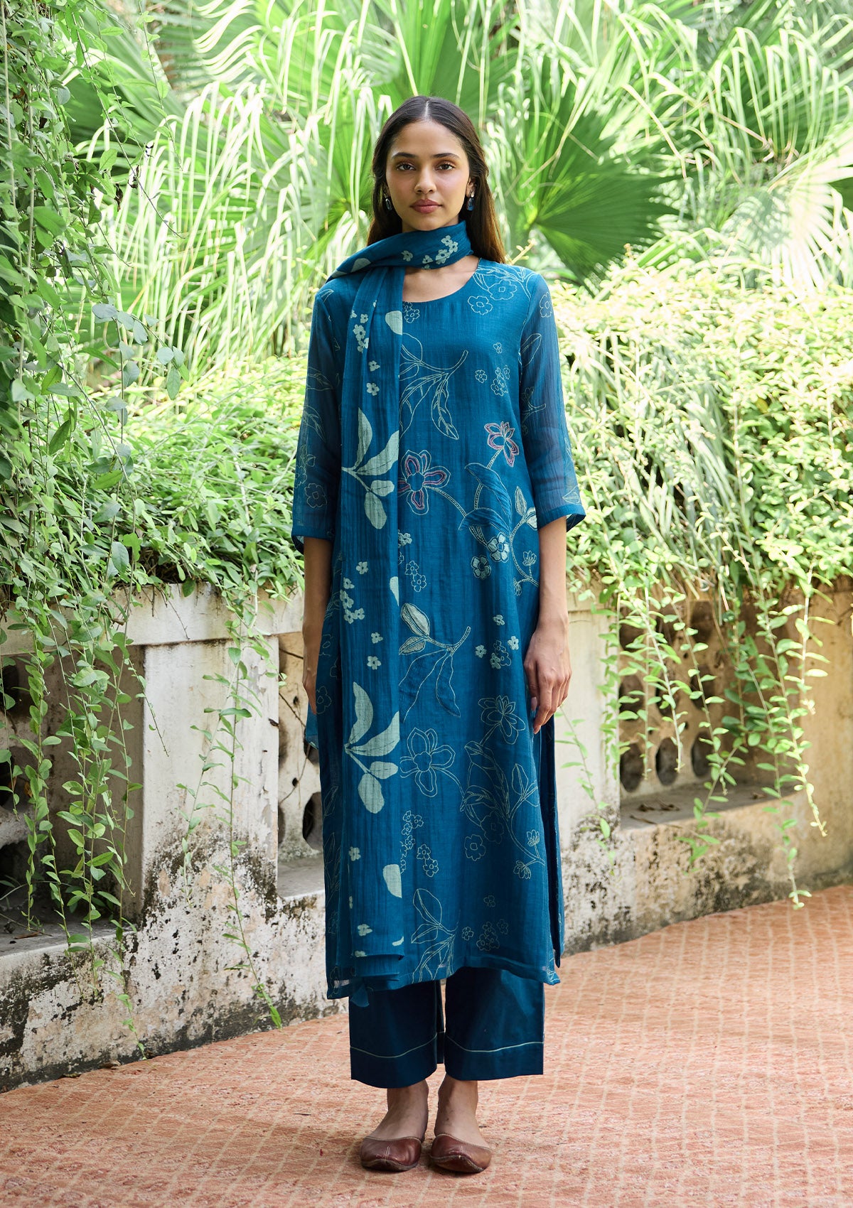 Indigo Thread Embroidered Kurta Set