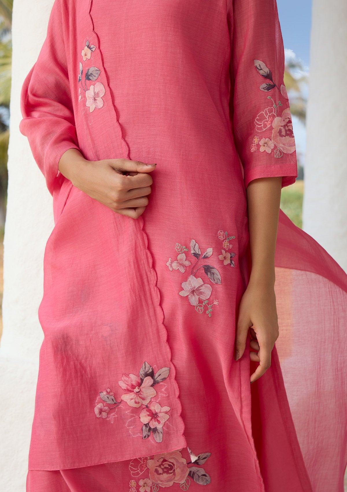 Rose Applique Kurta Set