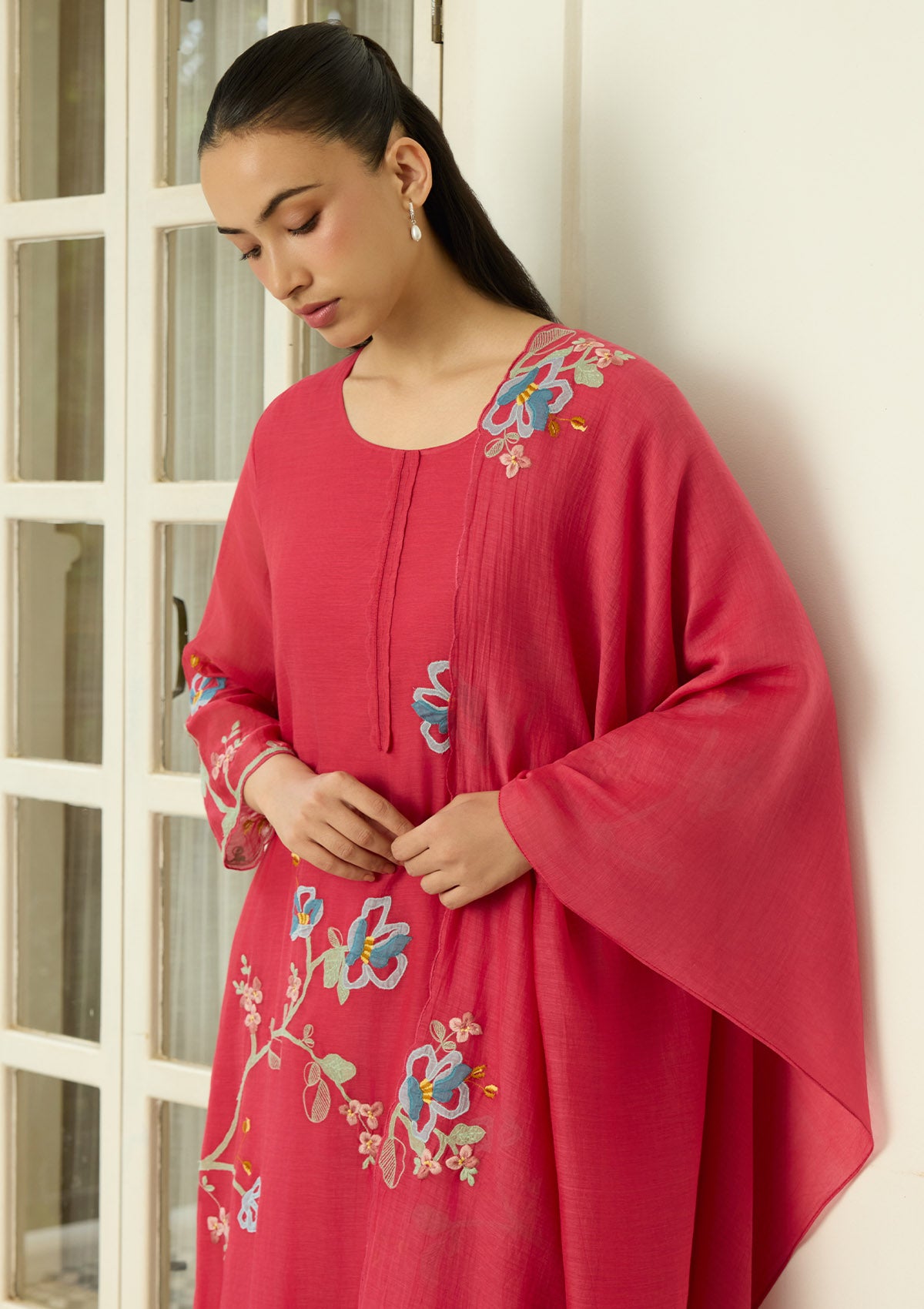 Scarlet Applique Kurta Set
