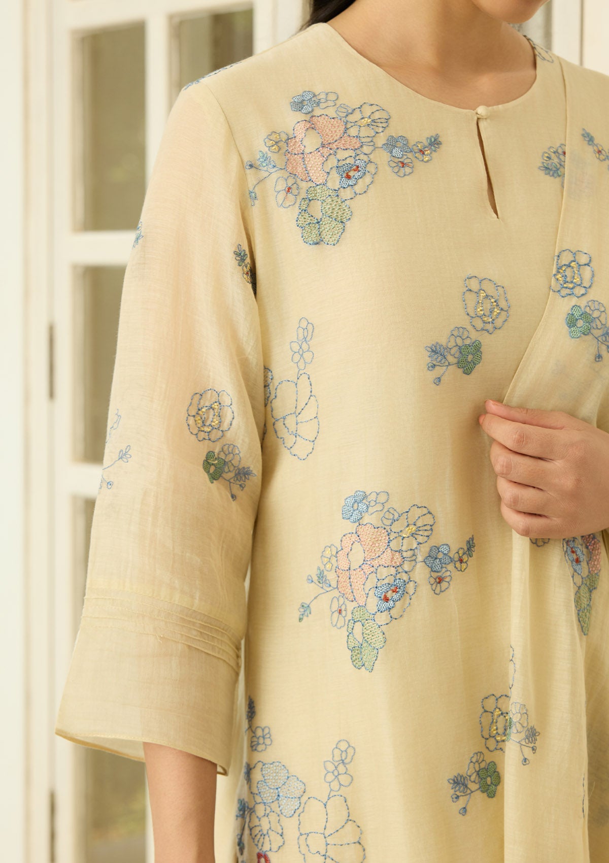 Ecru Thread Embroidered Kurta Set