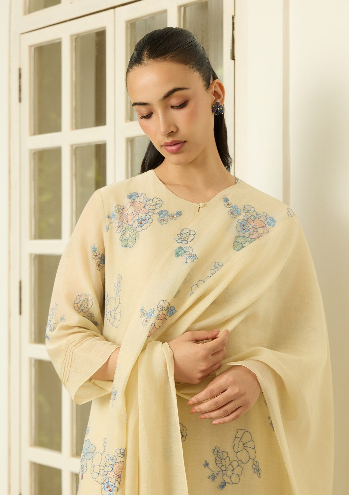 Ecru Thread Embroidered Kurta Set