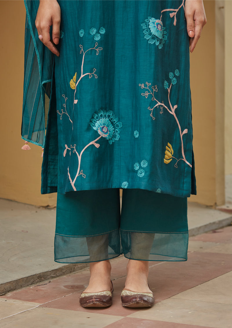 Ivy Applique Kurta Set