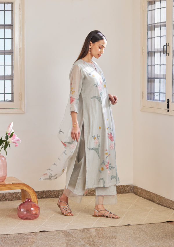 Iris Floral Applique Kurta Set